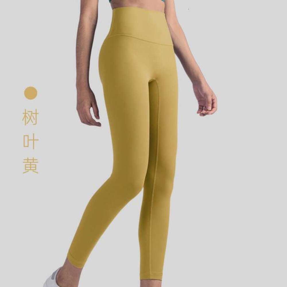 aloyoga new without awkward lines sports tight peach lifting buttocks