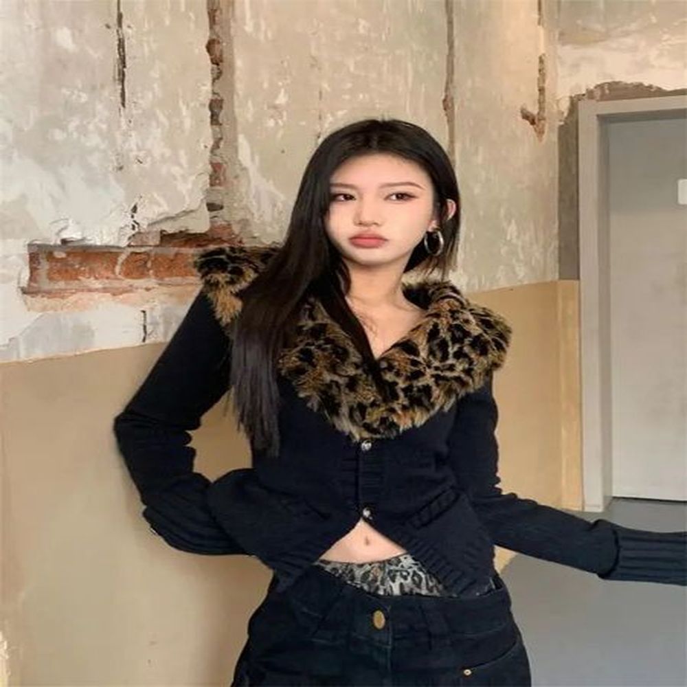 american vneck leopard print fur collar cardigan autumn and winter