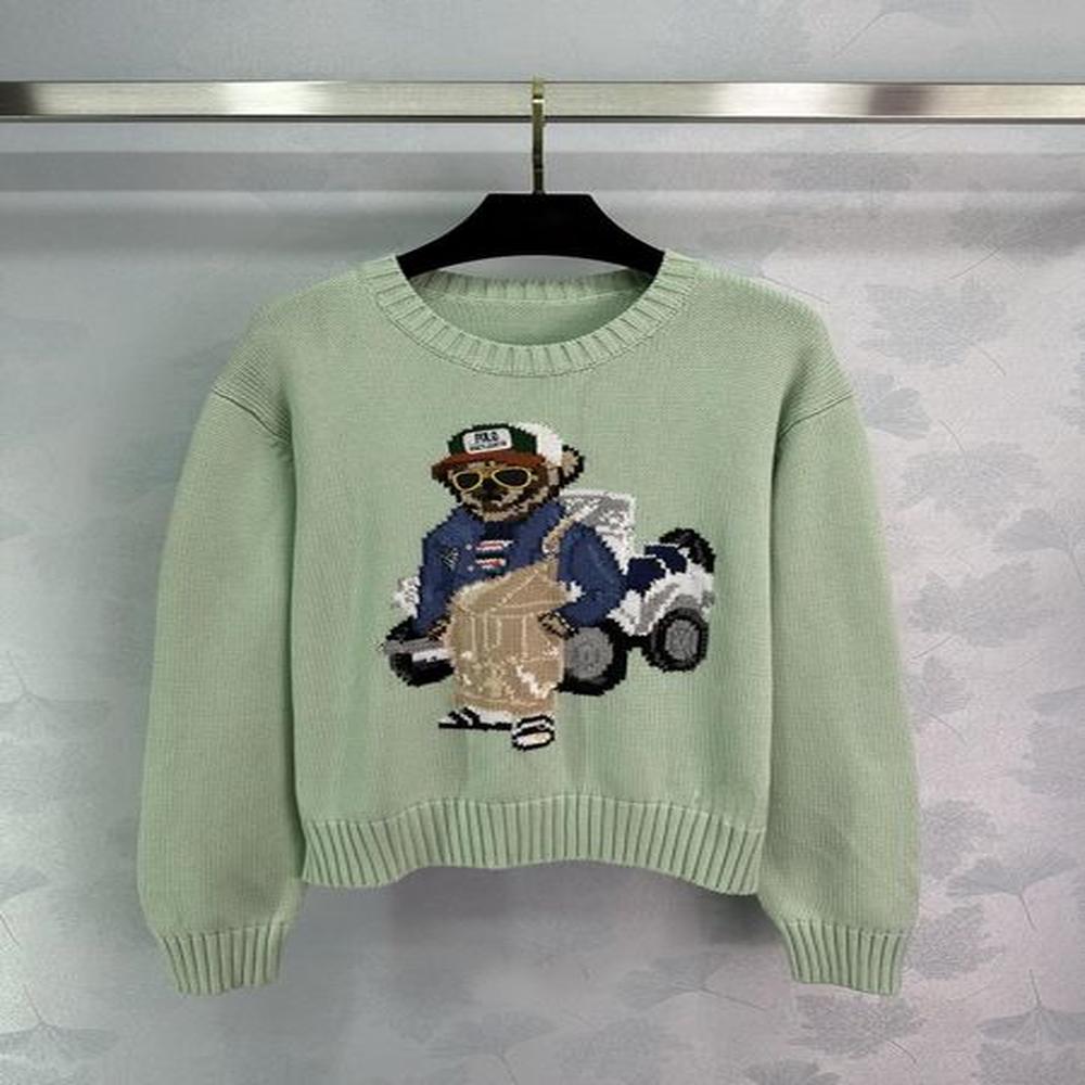 autumnwinter new product small bear jacquard pattern round neck