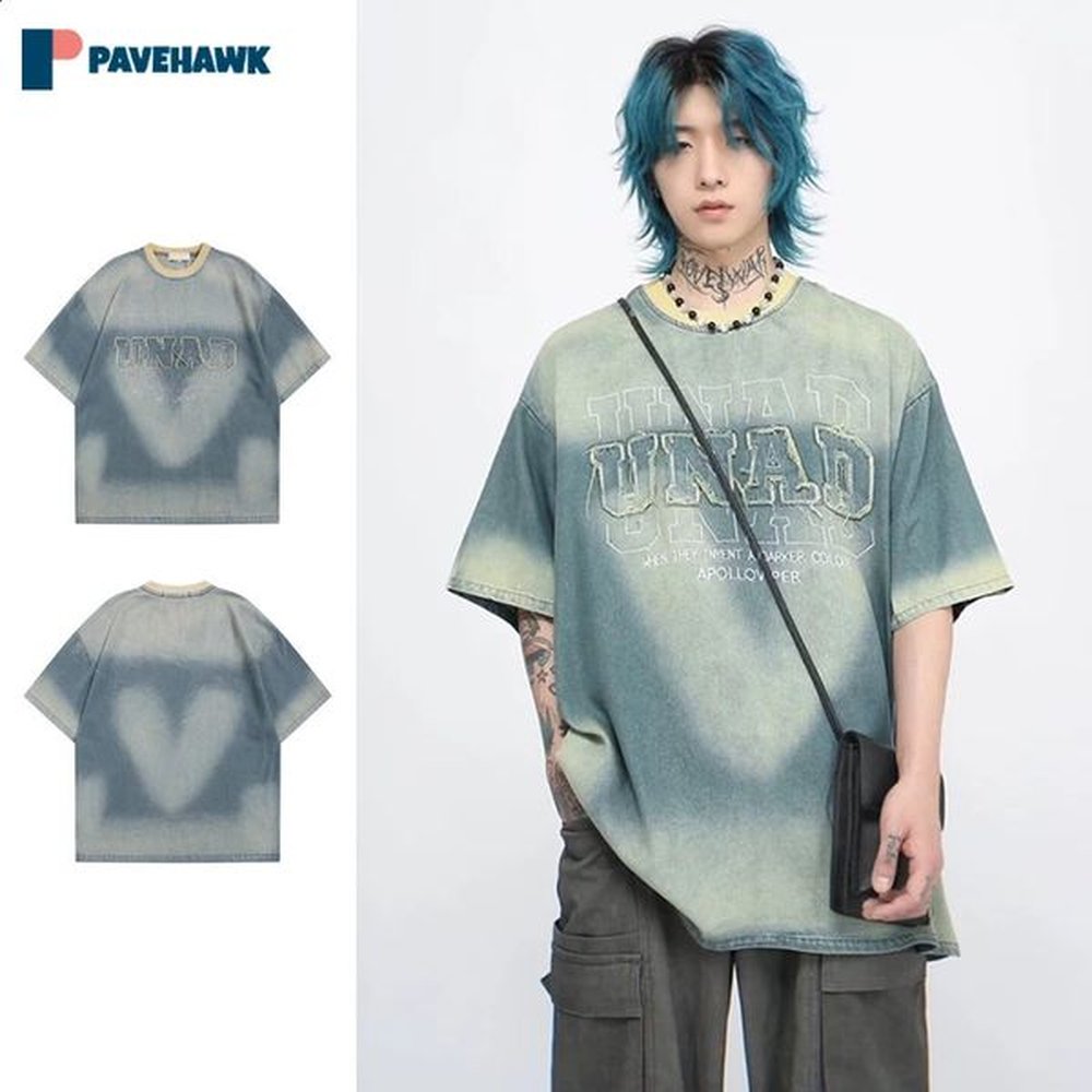 Blue washed retro denim Tshirt mens letter embroidered short sleeved street clothing hiphop oversized loose top summer 240810