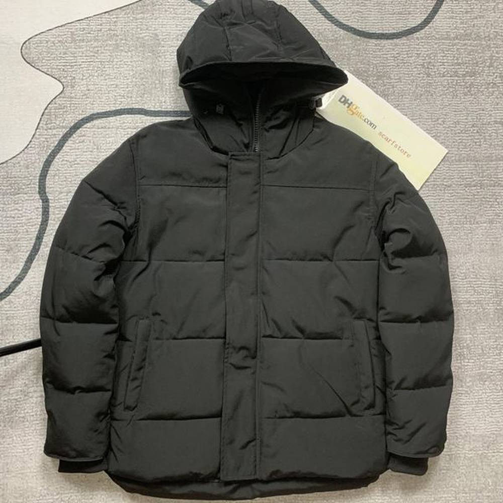 Canada Puffer Jackets Men Designer Real Coyote Fur Outdoor Wyndham Windbreaker Jassen Outerwear Hooded Fourrure Manteau Down Jacket Coat Hiv