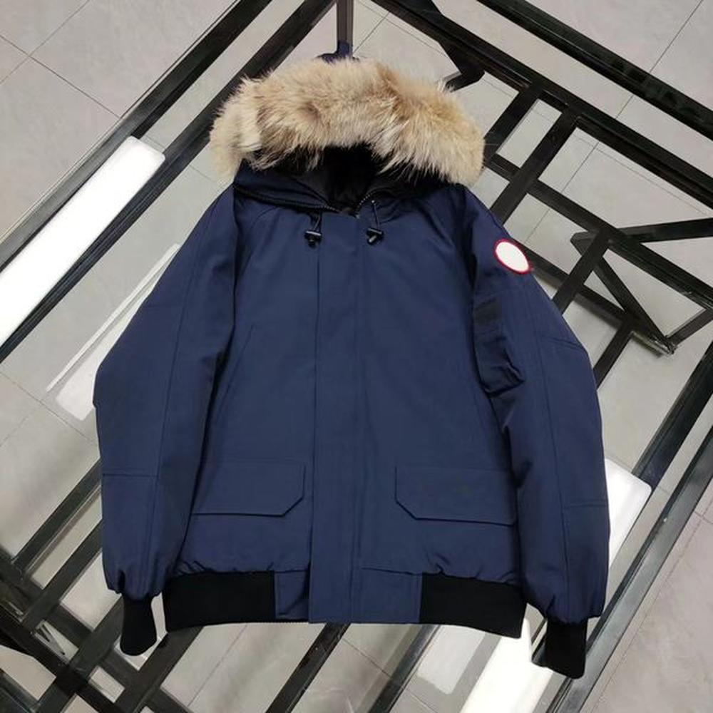 Canadian Jacket Goosed Jacket Outdoor Windbreakers Couple Warm Outerwear Windbreak Jacket Tops Mens Down Jackets Designer Waterproof Puffer