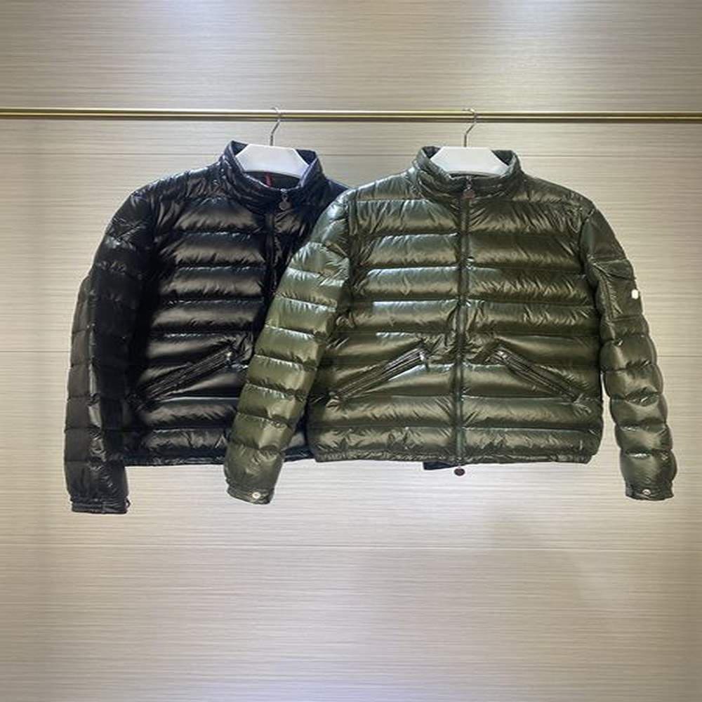2 Colors Arm logo stand collar mens down jacket Slant pocket with zipper jackets Size 1--5