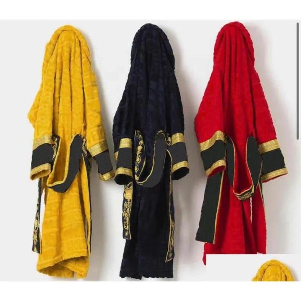 5 colors 100% cotton Top quality women men Bath Robe European and American style Supplies F 66 L--3XL