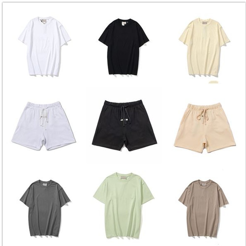 Cosigned T Shirt Reflective letter mens designer Apparel Fashion tees Short Sleeve suit Street men s clothing Tracksuit shorts leisure polos