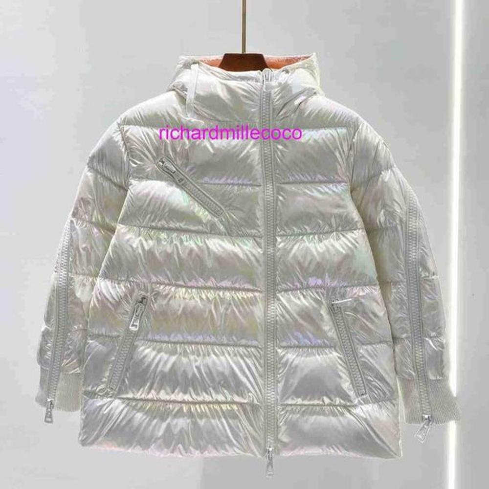 Designer Down Jackets Maya 24 Autumn/winter New Diagonal Zipper Hooded Short Womens Down Jacket Fashionable Age Reducing Versatile Duck Down