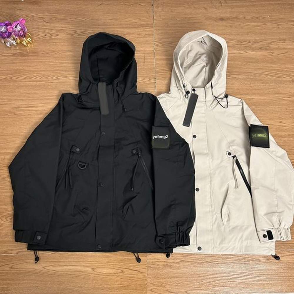 Designer jacket zipper hoodies classic badge style autumn and winter couple bomber jackets