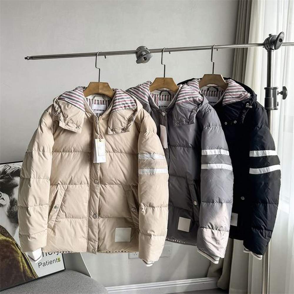 Designer Man Womans Down Puffer Jacket Parkas Coat Men Women Unisex Couple Winter Jackets England Style Elegant Thick Windbreaker Pocket War