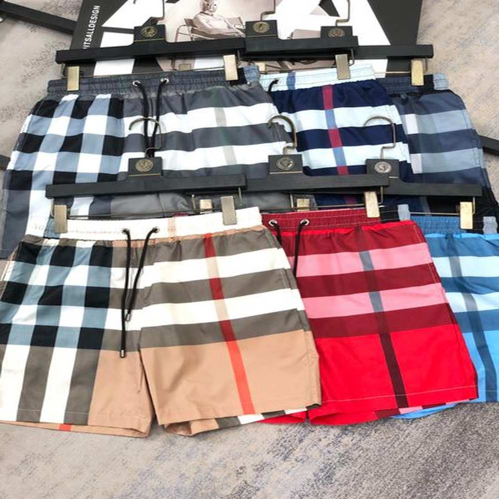 Designer men's fashion shorts plaid stripes European and American brands multiple styles luxury fashion casual swimming quick-drying sw