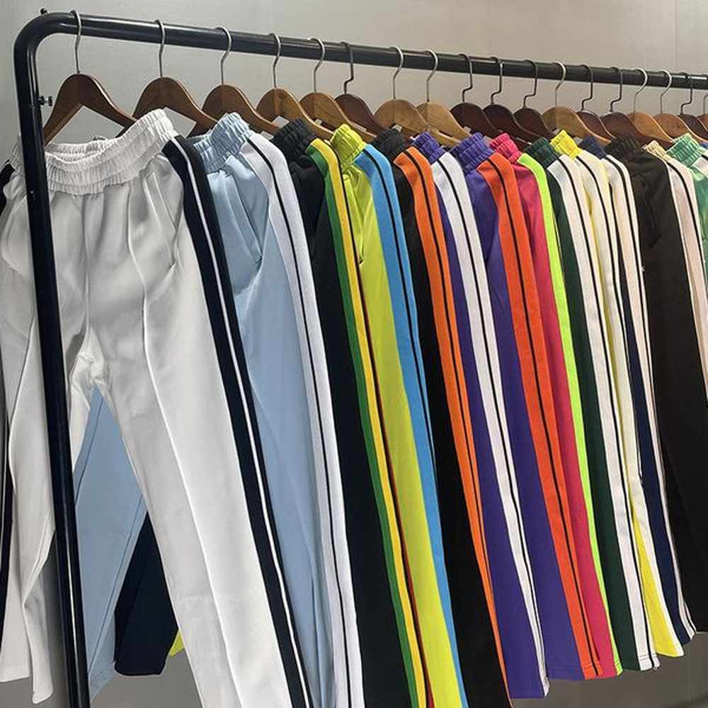 Designer Mens pants Loose men autumn winter Sports long Pants Zipper Trousers Casual Men's Sweatpants letter printed jogger Side Stripe