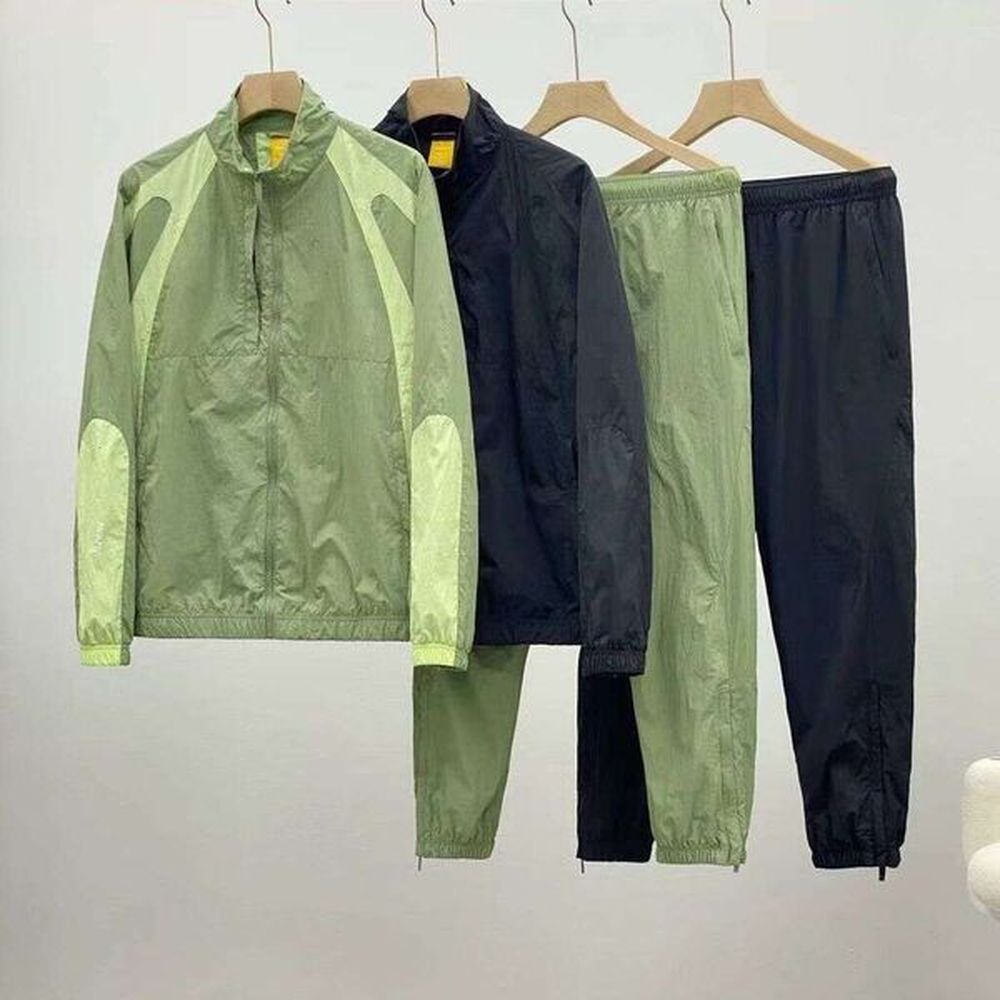 Designer Mens Tech Fleece Zipper Coats Sports Suit Fashion Aritzias Jacket High Quality Hip Hop Rap Loose And Comfortable Casual High Street
