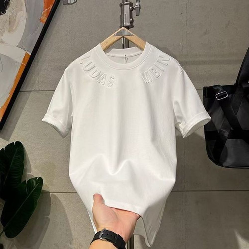 Designer T-shirts three-dimensional embossed letters double-yarn cotton fabrics European and American mens and womens fashion casual T-shirt
