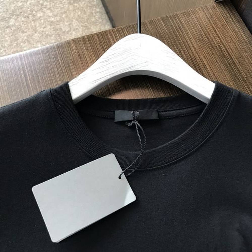 Designers Mens T-shirt Printings man Paris shirt Cotton Casual Tees Short Sleeve Luxury Hip Hop Streetwear TShirts