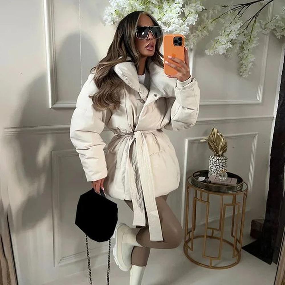 Fandy Lokar Winter Stand Collar Parka Fashion Tie Waist Short Coat Elegant Solid Puffer Jackets Female Ladies 241025