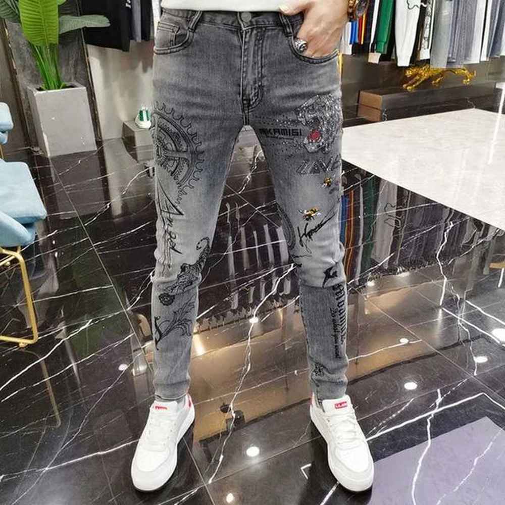 Fashion Korean Style Gray Skinny Jeans Tiger Printing Luxury Mens Streetwear Slim Jeans Autumn Casual Wear Motorcycle Men JeansXJ250103