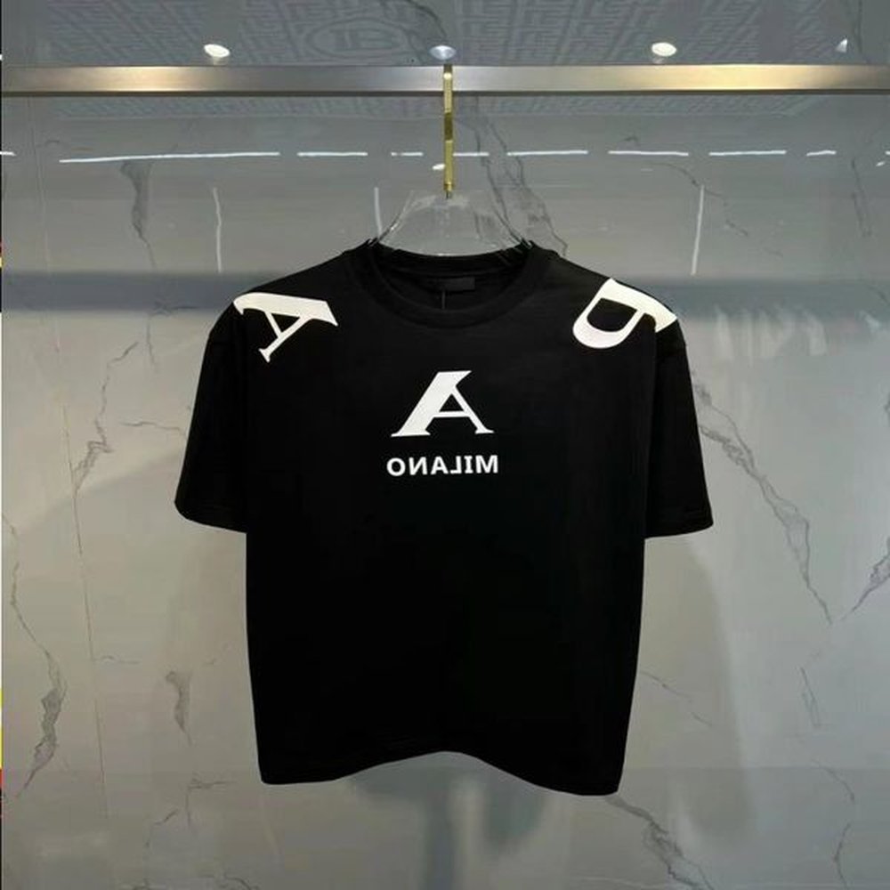 Fashion Men's T-shirt Pure Round Summer New Red Plus Short Sleeved Cotton Loose T-shirt 2024 Casual Neck Designer Wear Asian Trian Nqia