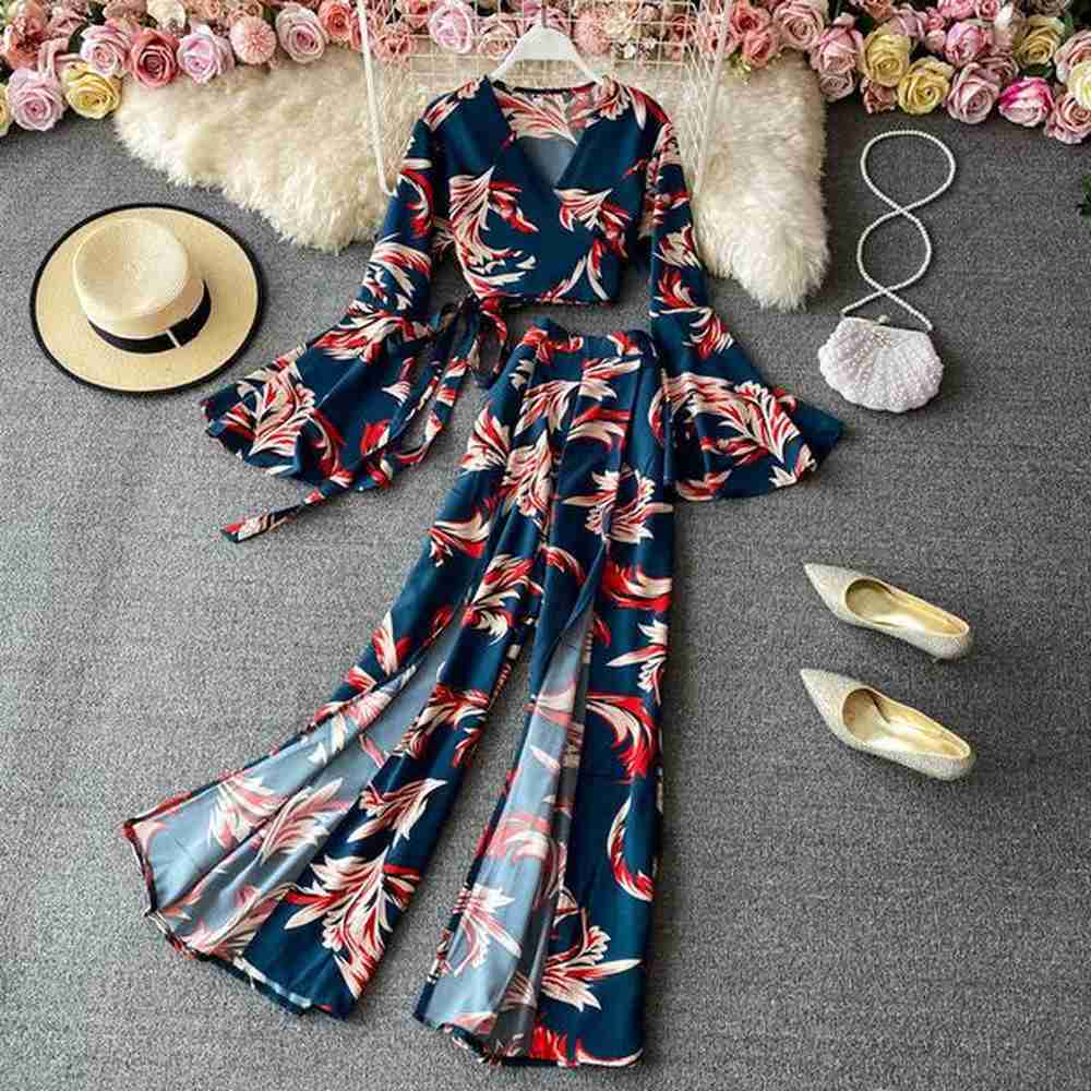 fashion set vneck temperament short printed top with flared sleeves