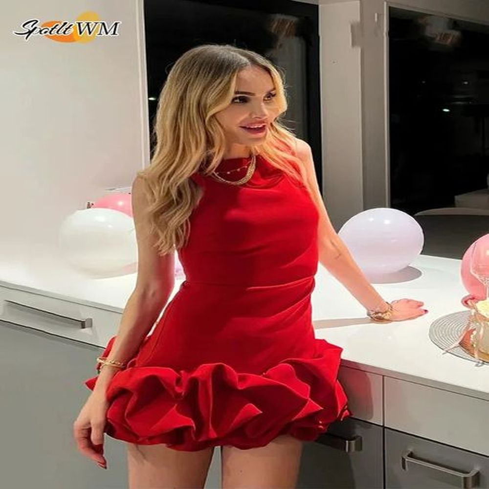 fashionable solid pleated hem sleeveless tight fitting dress for women