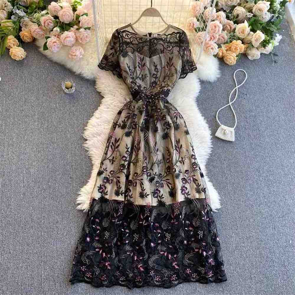 feminine spring summer round neck short sleeve gauze hollow hook