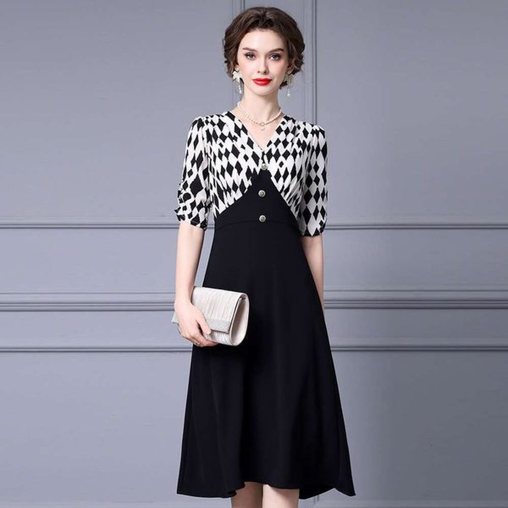 french light mature temperament new diamond grid splicing vneck