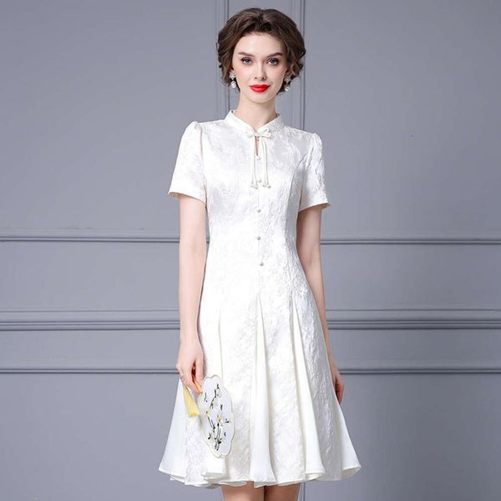 gentle elegant new chinese style dress with stand up collar