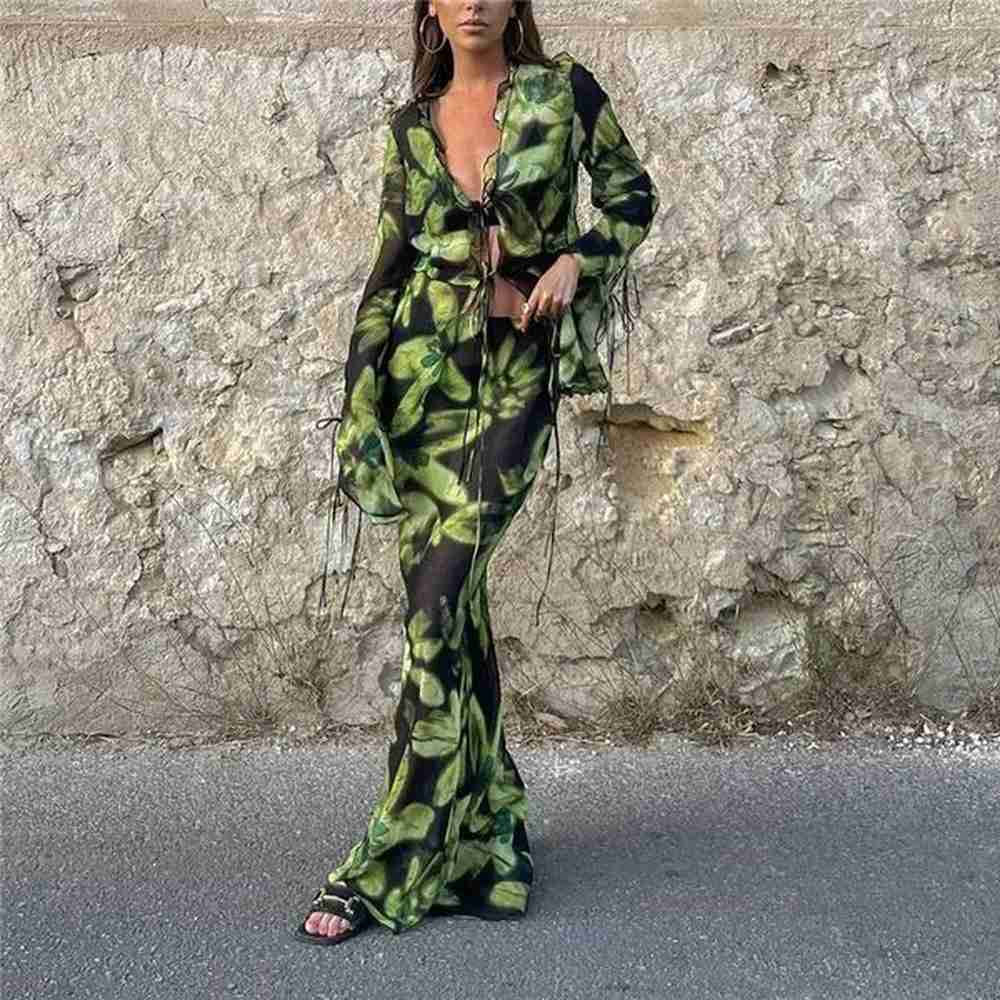 green ral print vneck shirt straight skirt set