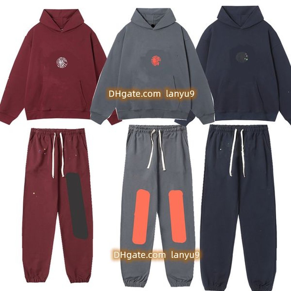 hoodies Two-Piece Designer Sportswear Set Pure Cotton Long Sleeve Sweatshirt and Shorts Warm Comfortable for Winter Outdoor Activities Suita