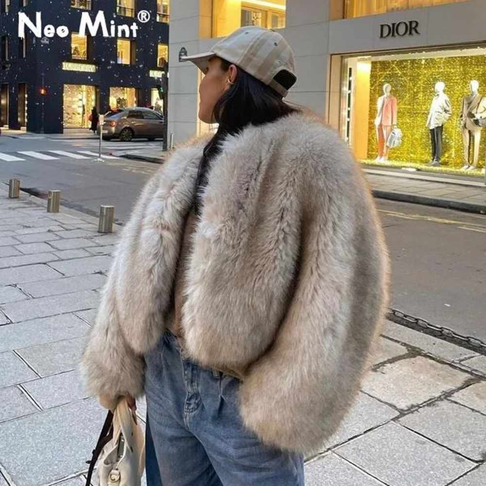 iconic street fashion week gadding tailored faux fur coat for
