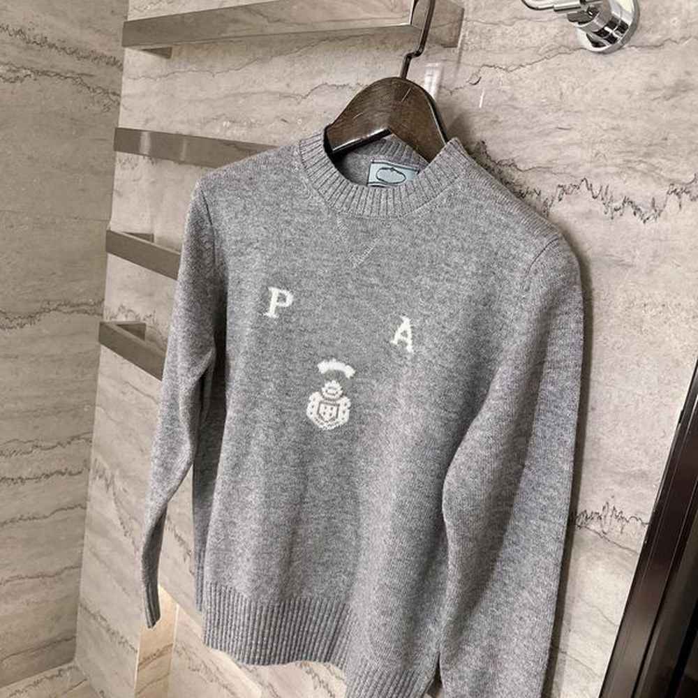 italy women designers clothes sweaters wool sweater knit outwear female