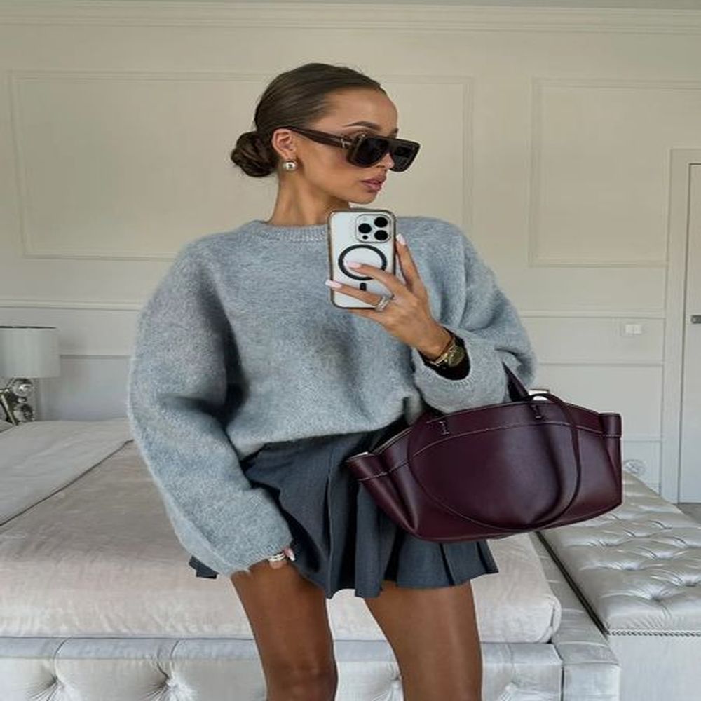 knitted long sleeved oneck casual pullover fashion solid color versatile