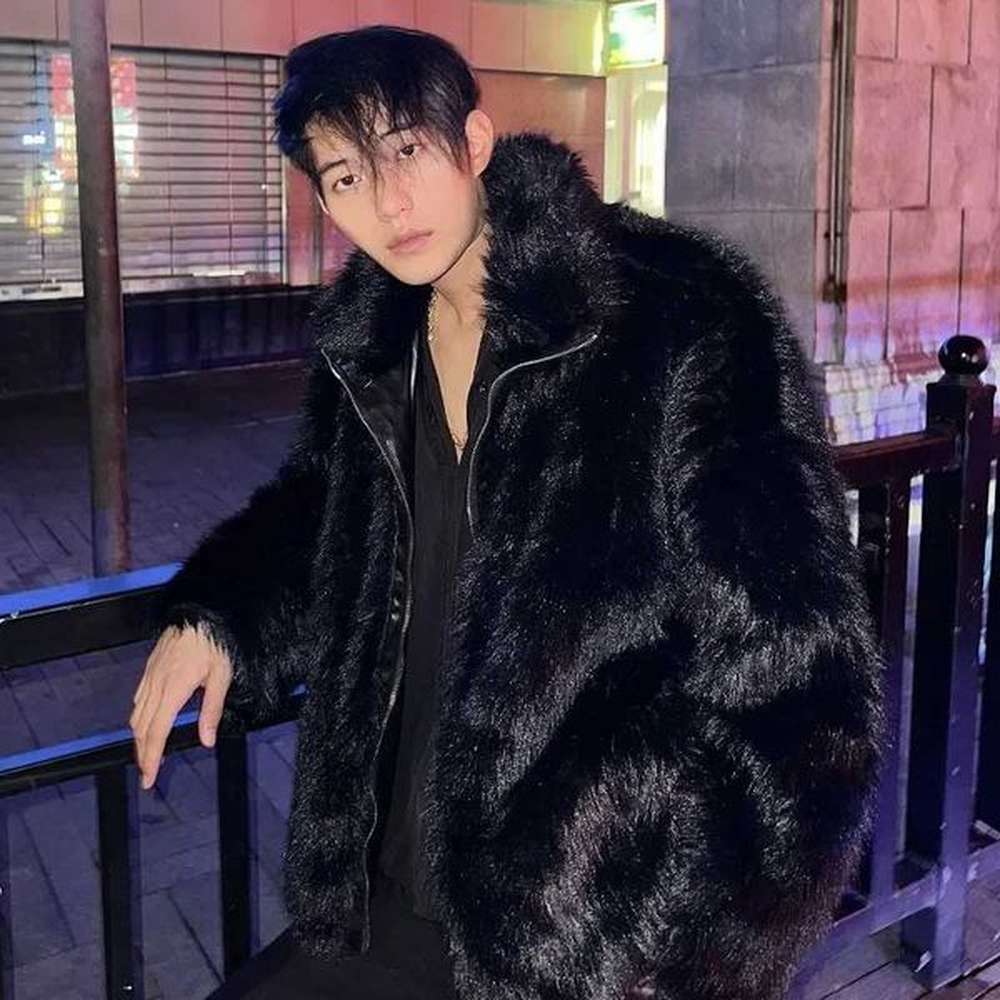 Korean Fashion Faux Fox Fur Coat New Fall and Winter High Street Trend Warm Jacket Man Streetwear Hip Hop Black Faux Fur CoatXJ241102