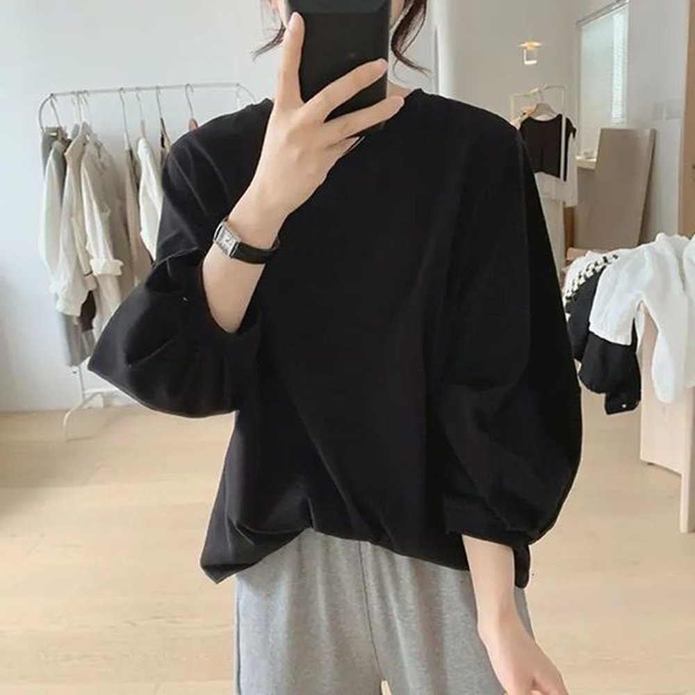 korean minimalist style seven quarter sleeved tshirt for women versatile
