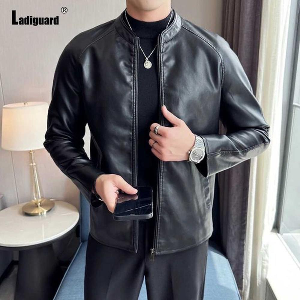 Ladiguard 2023 European Style Cool Luxury Pu Jacket Black Soft Faux Leather Jackets Slim Men Fashion Zipper Pocket Top Outerwear Y240828