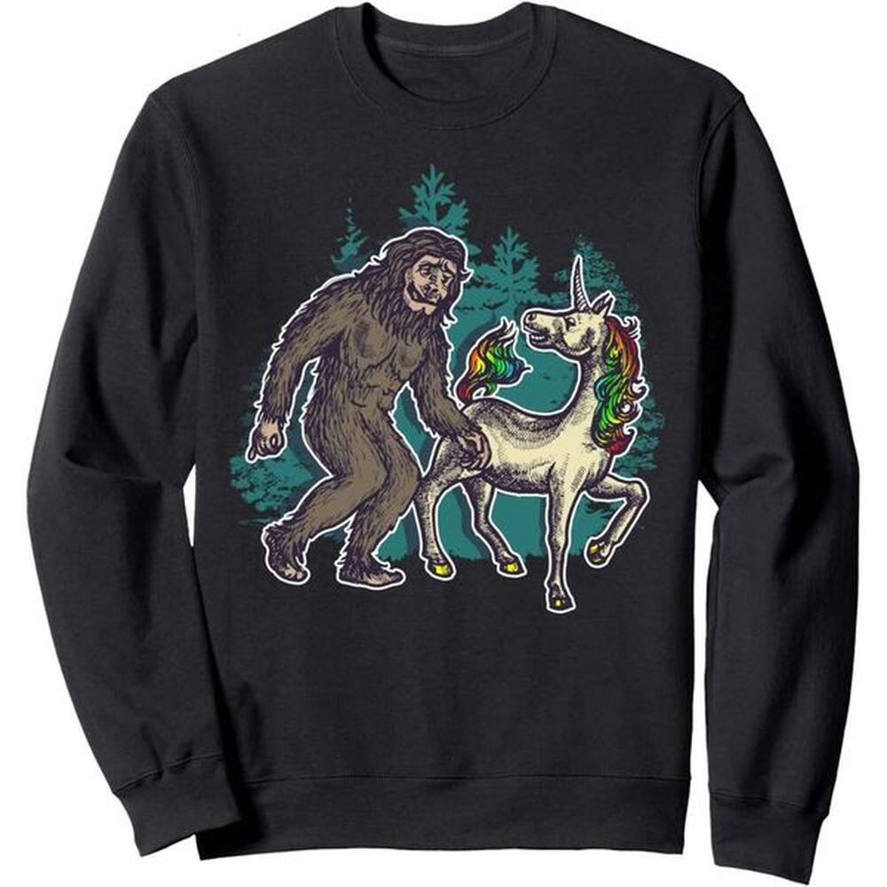 Long Sleeve Shirts For Men Sweatshirt Bigfoot Friends With Unicorn Funny Animal Lover Gift Sweatshirt Graphic Tee Streetwear Casual Tops Clo