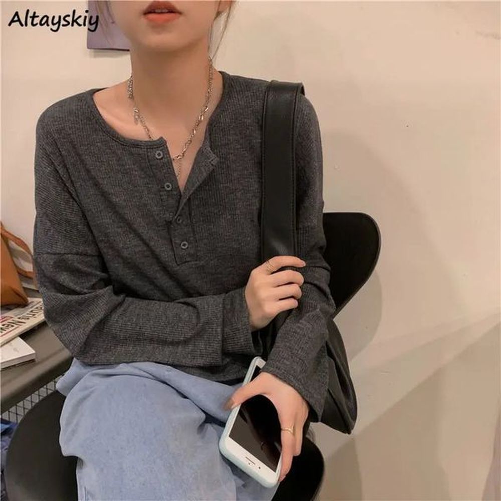 long sleeved tshirts for women elegant and simple with pure
