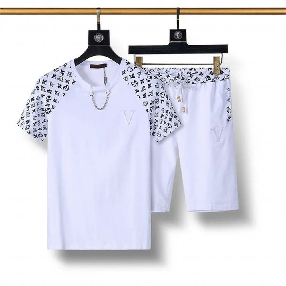 Luxury Designer Mens Tracksuit Summer Fashion Male Sets Letters Print Short Sleeve Tees Suit High end Quality 15 Color T Shirts Tops and Sho