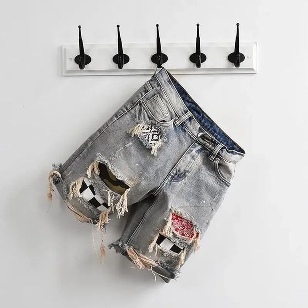 Man Denim Shorts Multi Color Ripped Graphic Short Jeans Pants for Men Y2k Fashion Rude Sale Retro Jorts Blue Cut Cowboy 240601