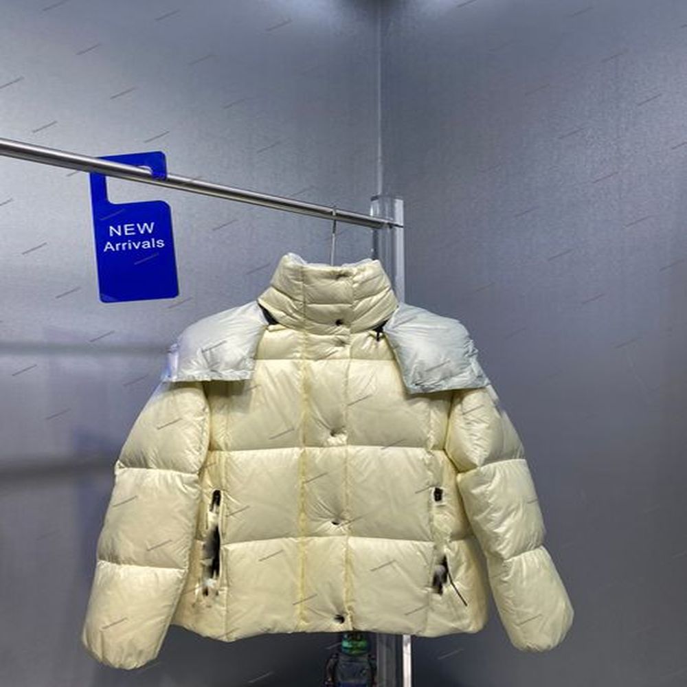 Masked Autumn and Winter New Co-Branded Down Jacket Designer Mens Winter Down Jacket Parkas Salzman Luxury Man Hooded Puffer Cropped Puffer