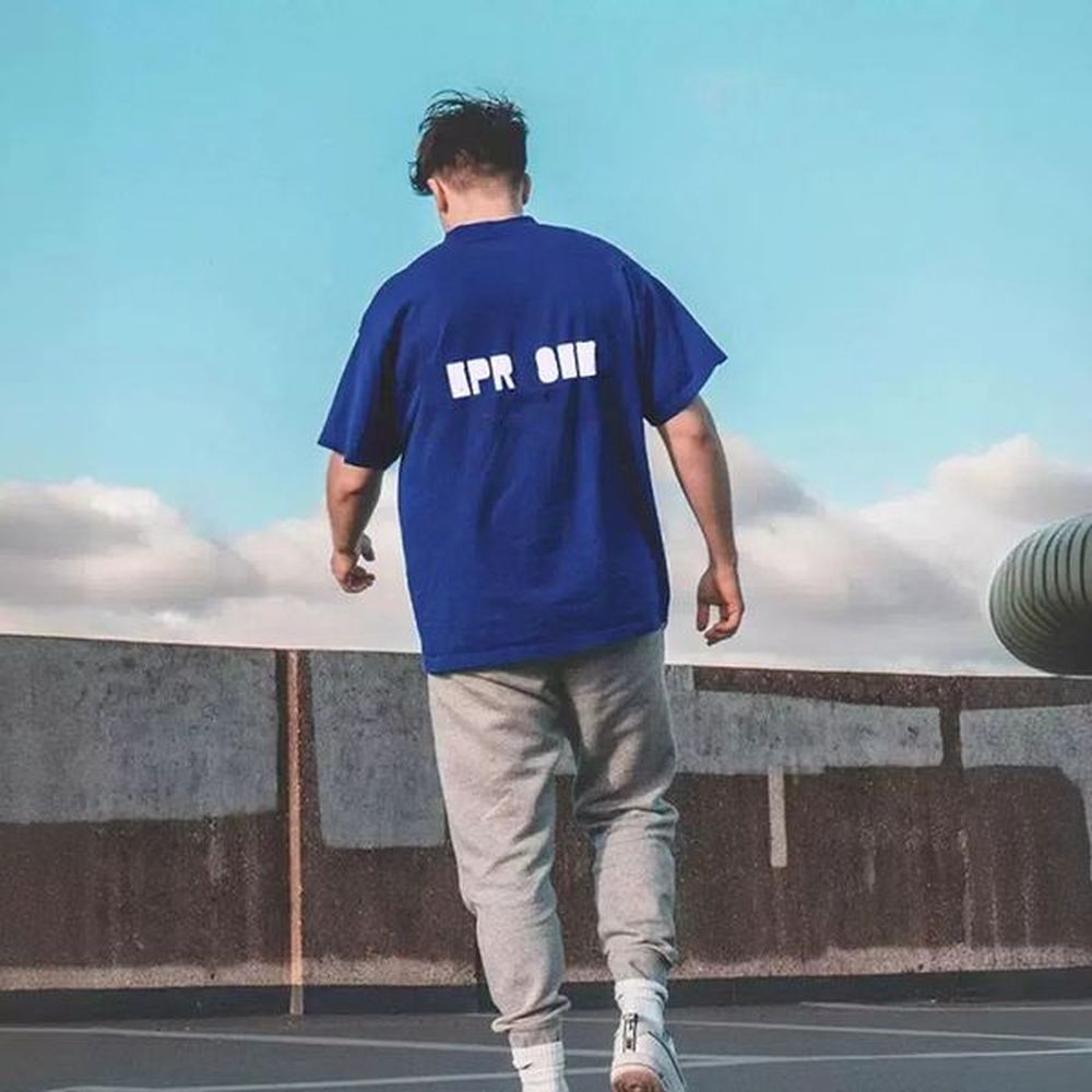 Men's Designer Unisex T-Shirt - Crew Neck Short Sleeve Top For Summer Season
