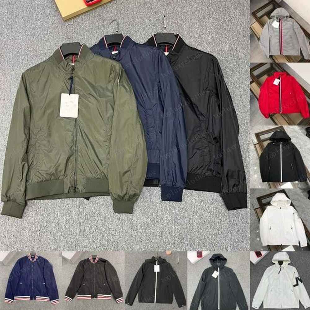 Men's Hooded Jacket Windproof Jacket Embroidered Badge Men's jacket Street Spring And Autumn Aacket