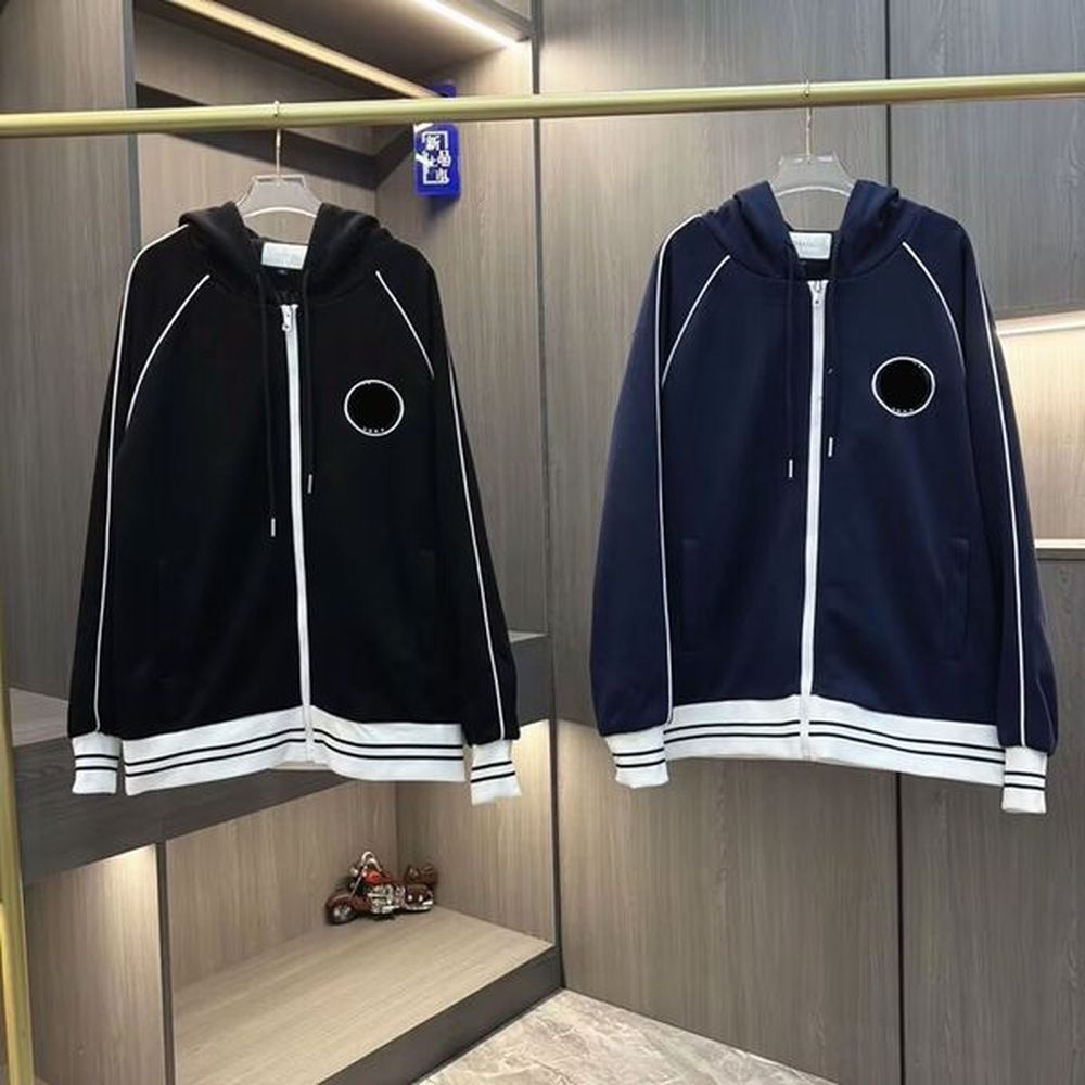 Mens Jackets Designer mens jacket Outerwear hoodie Coats bomber jackets fashion Oversized mens sports leisure standing collar mens jacket me