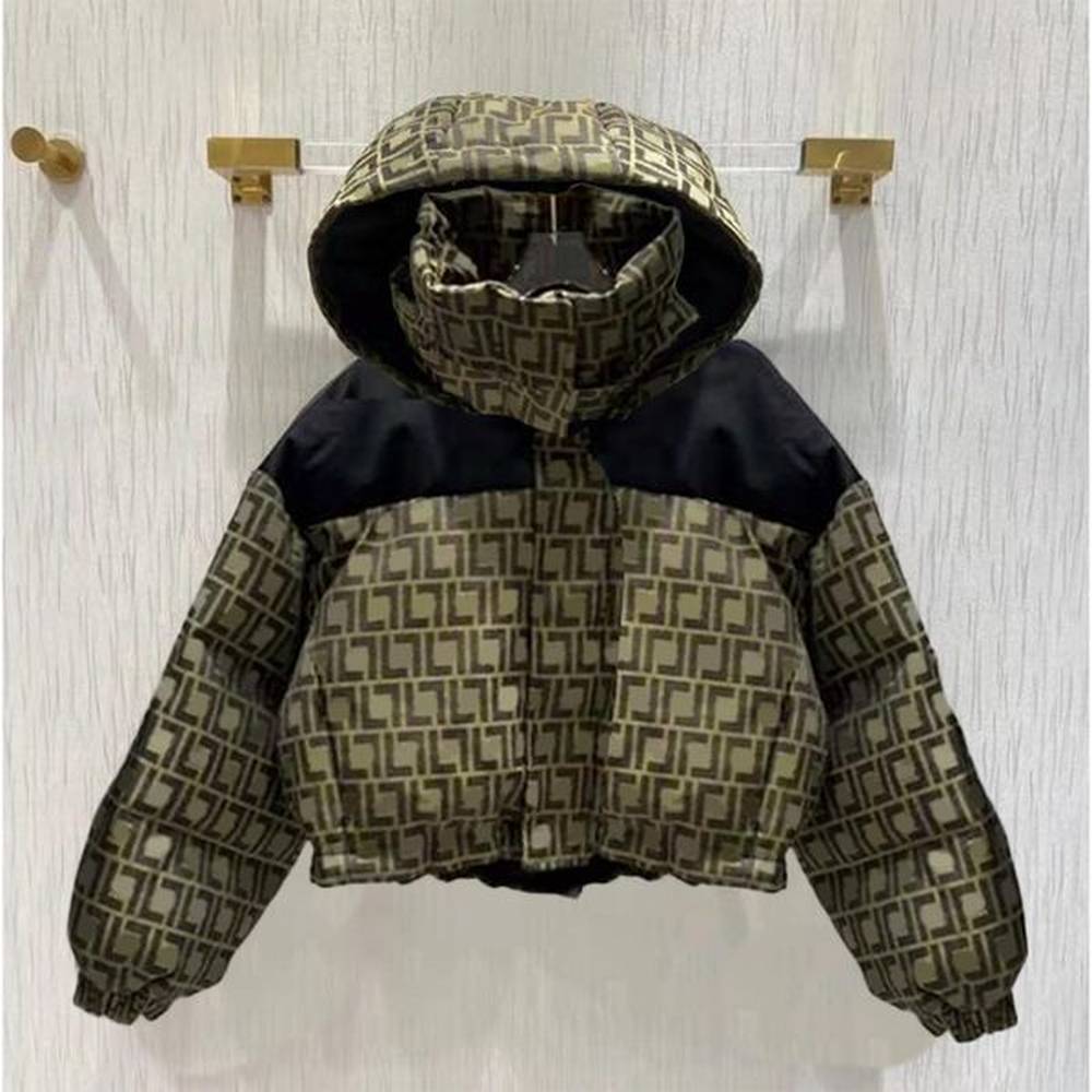 Mens Stylist Coat Women Parka Winter Jacket Fashion Men Women Overcoat Cotton Puffer Jacket Down Womens Outerwear Causal Hip Hop Streetwear