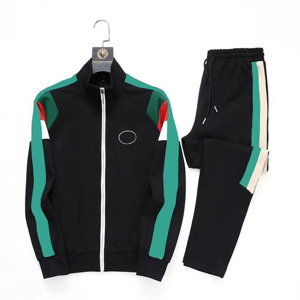 Mens Tracksuits Tshirt Sets Luxury Designer Mens Womens Tshirts shorts Tracksuit Jogger Sportswear Streetwear Pullover Sports Suit
