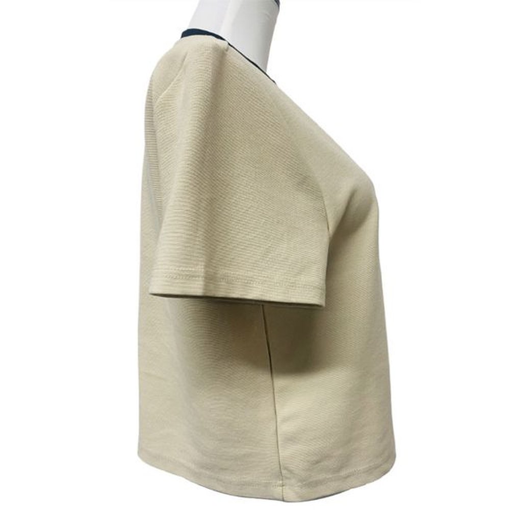 minimalist casual style light beige shortsleeve tshirt
