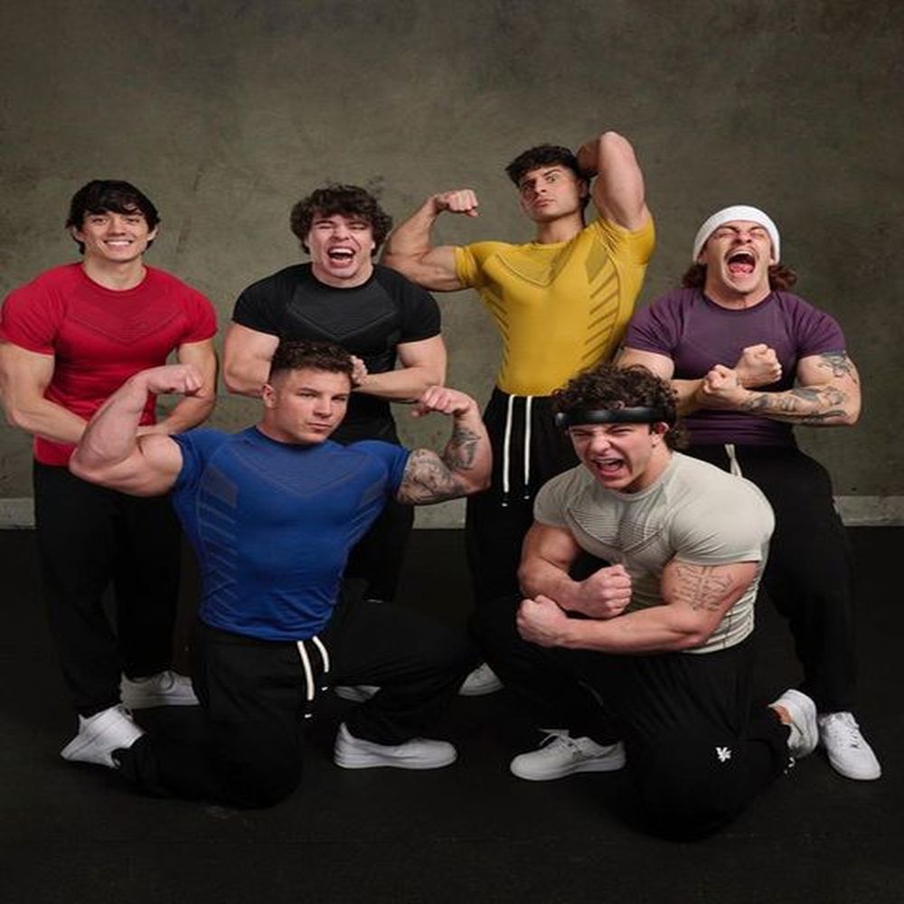 2024 new fitness clothing trainer sports t-shirt muscle tights men high elastic training clothes short sleeve fitness clothing men