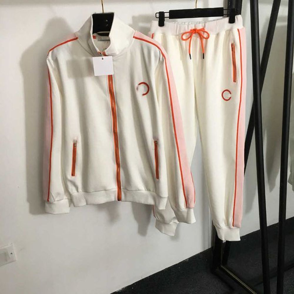 new sports suit with circle letter embroidery webbing stand up