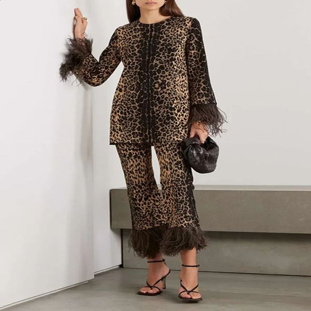 onecozyday womens fashion leopard printed round neck long sleeves shirt