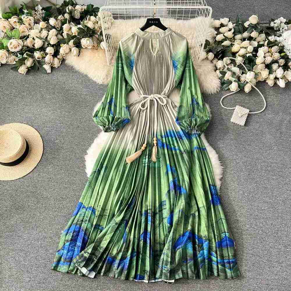 palace style design printed long heavy work bubble sleeve spring