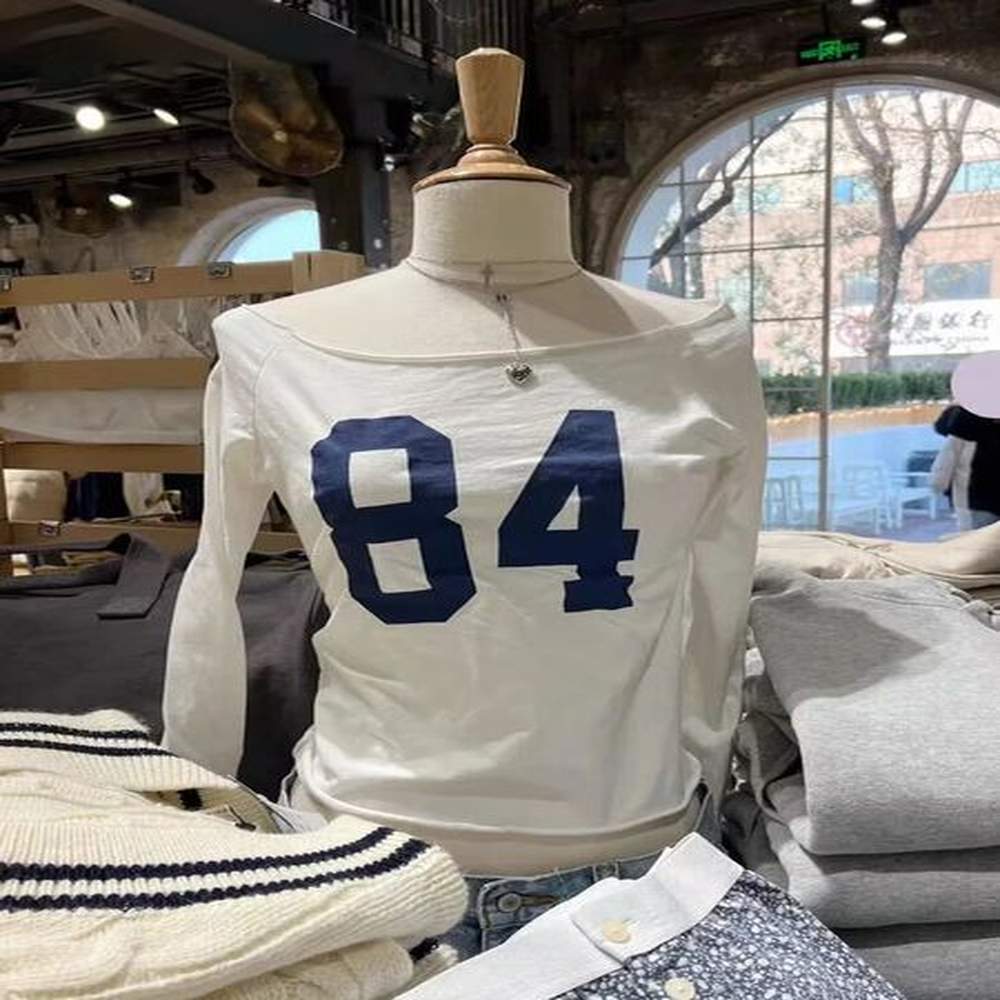 print raw hem long sleeve tshirt woman scoop neck