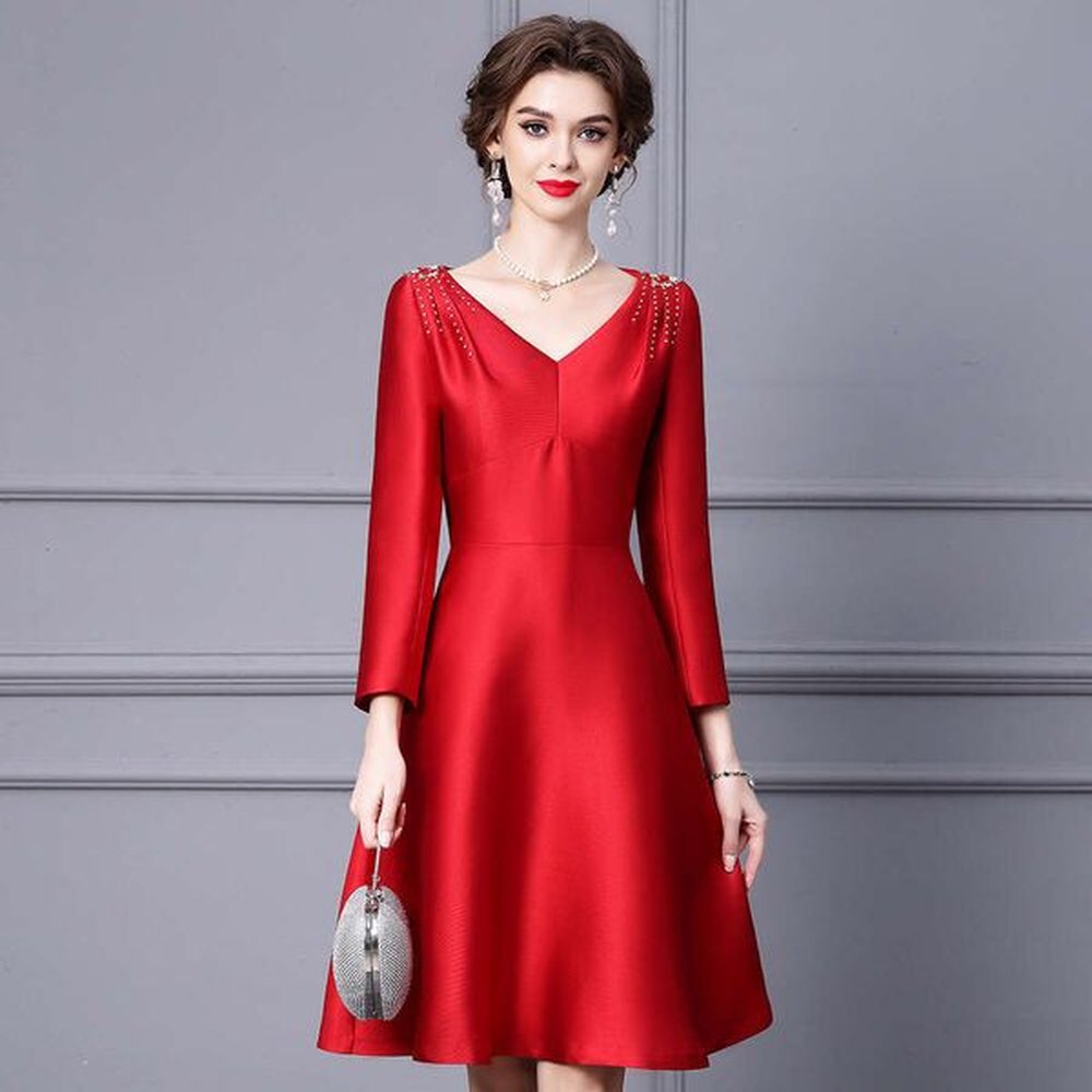 red dress autumn new style banquet luxury chic nail